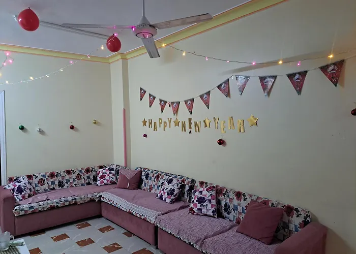 Hostel Sweet - للأجانب فقط Hurgada